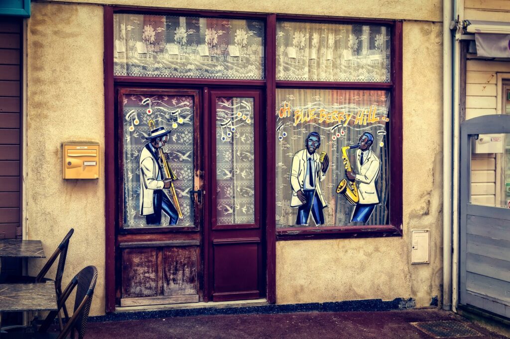 pub, bar, music